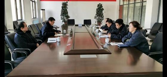 1579355778602272.jpg 新星公司召開(kāi)領(lǐng)導(dǎo)班子民主生活會(huì)1.jpg